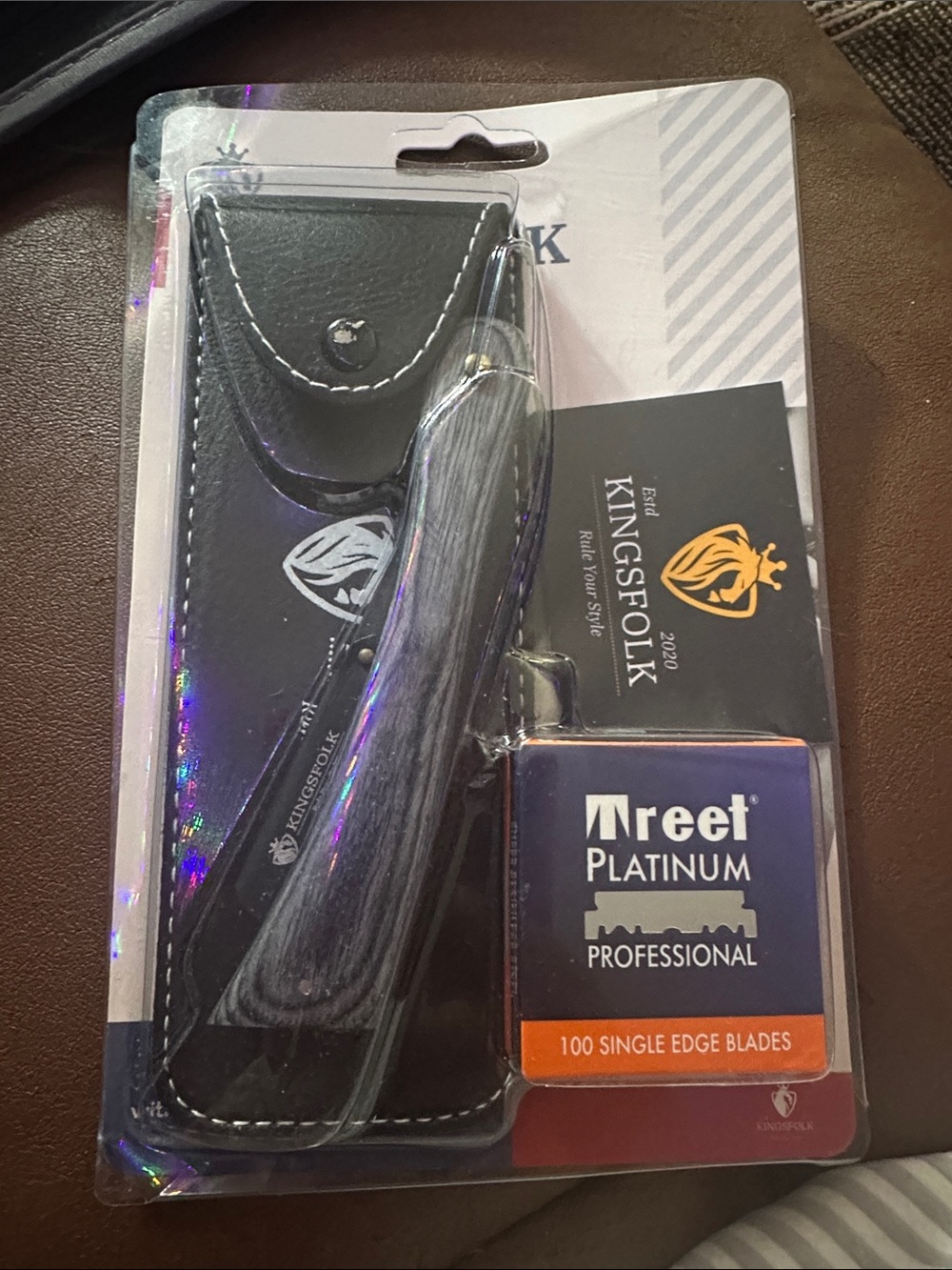 Black Straight Razor Shaving Kit with Case